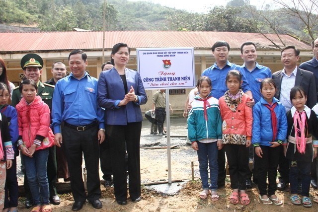 Thanh niên chung sức vì biên giới giàu mạnh (28/3/2017)